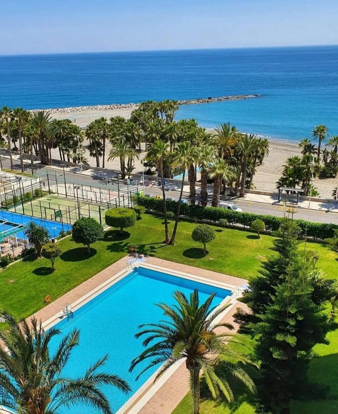 Apartamento Tropicana 1° Linea Almuñécar מראה חיצוני תמונה